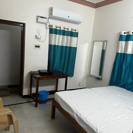 Temple View Home Stay Tiruvannamalai Exterior photo