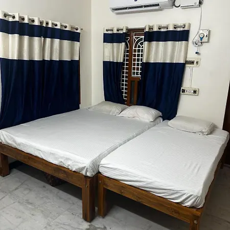 Temple View Home Stay Tiruvannamalai Exterior photo