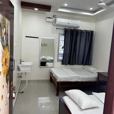 Temple View Home Stay Tiruvannamalai Exterior photo