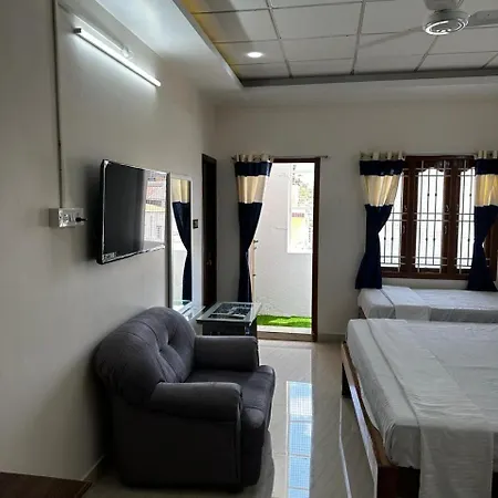 Temple View Home Stay Tiruvannamalai Exterior photo