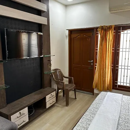 Temple View Home Stay Tiruvannamalai Exterior photo
