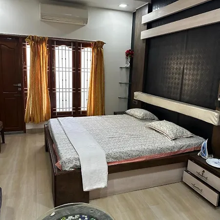 Temple View Home Stay Tiruvannamalai Exterior photo