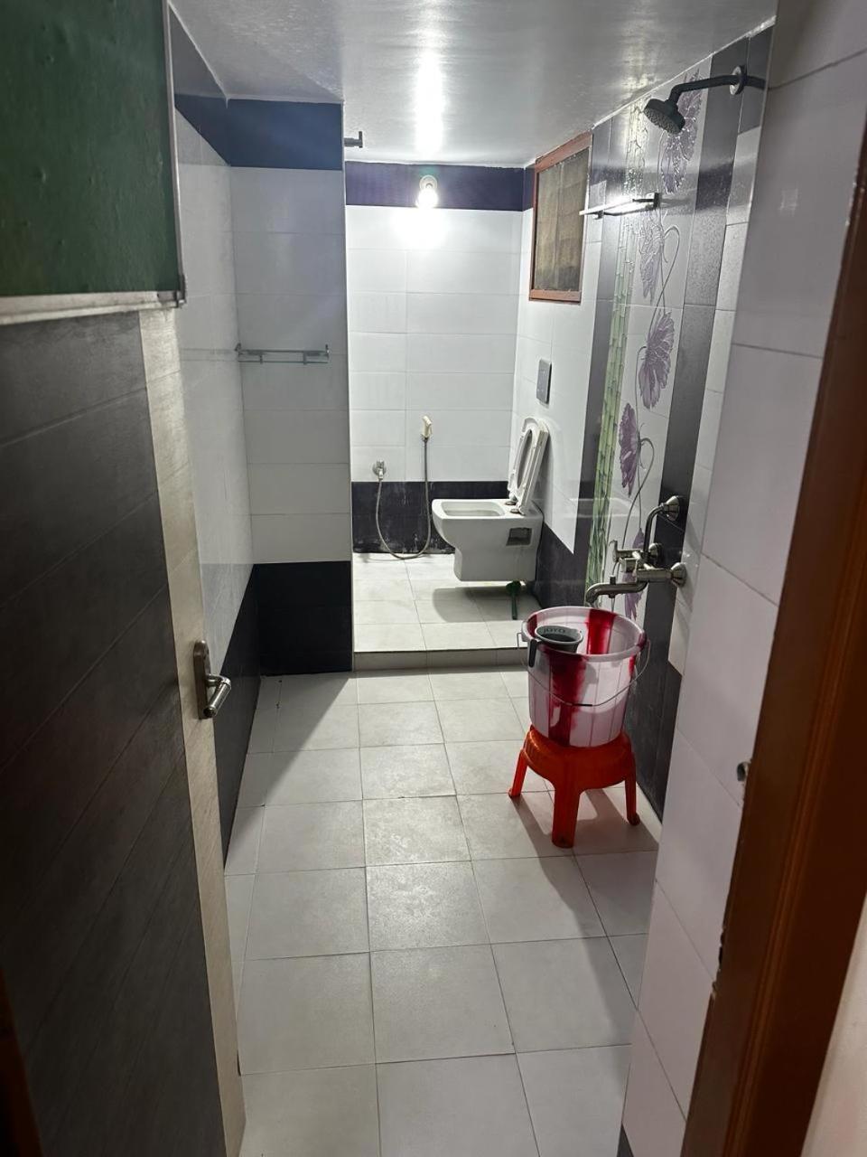 Temple View Apartment *